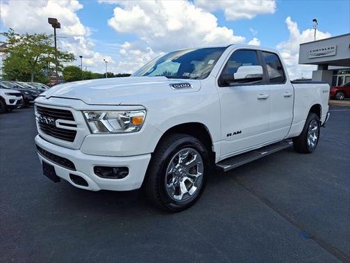 2022 RAM 1500 Big Horn Quad Cab 4x4 64' Box