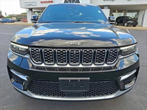 2022 Jeep Grand Cherokee Summit 4x4