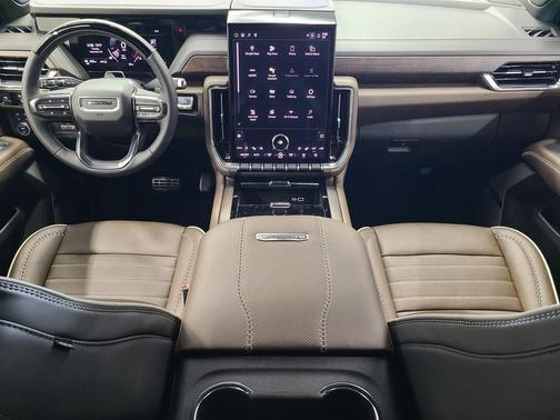 2025 GMC Yukon Denali Ultimate
