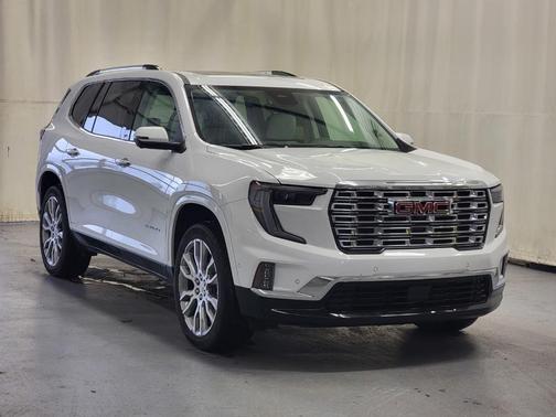 2025 GMC Acadia Denali