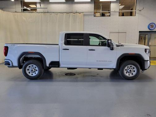 2026 GMC Sierra 2500 Pro