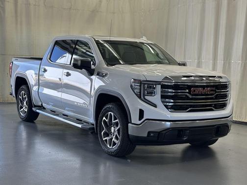 Summit White 2026 GMC Sierra 1500 SLT