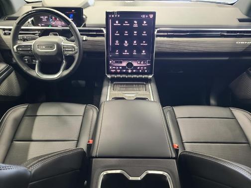 2024 GMC Sierra EV Denali