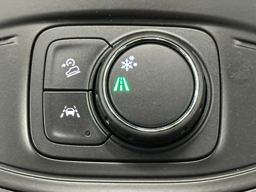 Summit White 2024 GMC Terrain SLE