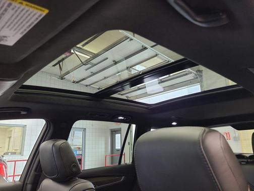 2024 Cadillac XT6 Premium Luxury AWD