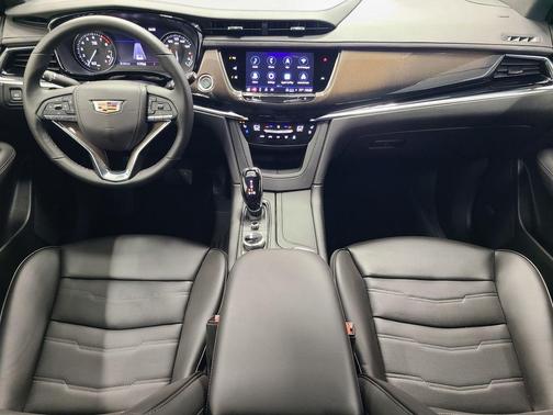 2024 Cadillac XT6 Premium Luxury AWD