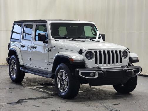 2023 Jeep Wrangler Sahara