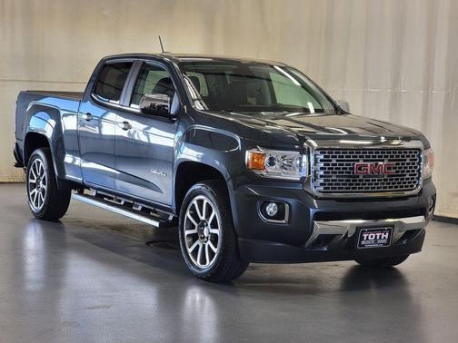Dark Sky Metallic 2019 GMC Canyon Denali