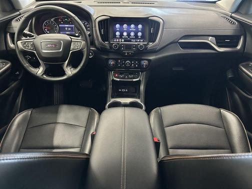 Sterling 2023 GMC Terrain AT4
