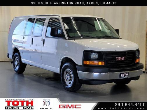 Summit White 2017 GMC Savana 2500 Work Van