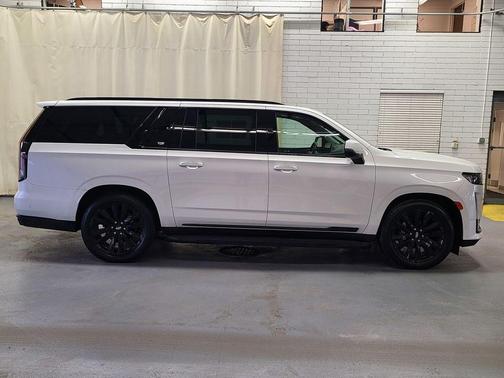 2021 Cadillac Escalade ESV Sport Platinum