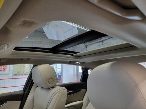 2014 Cadillac XTS Luxury