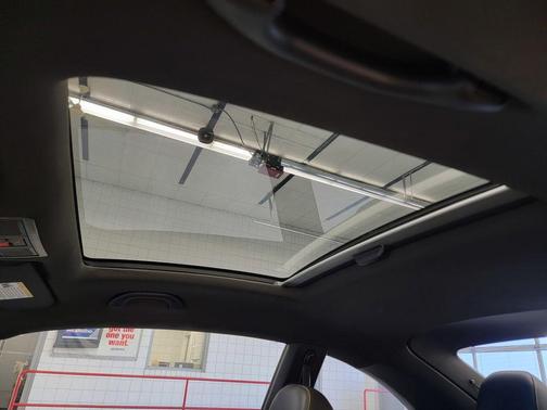 2014 Volkswagen Beetle 2.0T Turbo GSR