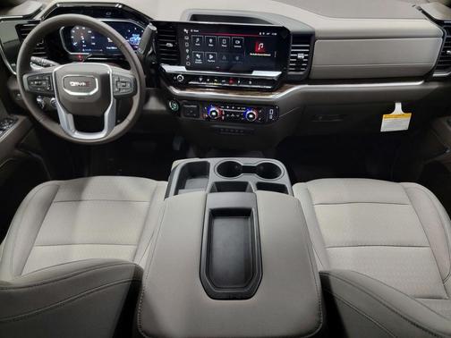 2026 GMC Sierra 2500 SLE