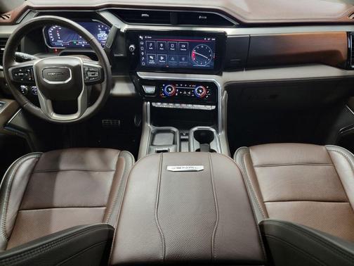 2024 GMC Sierra 2500 Denali