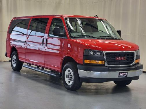2024 GMC Savana 3500 LT