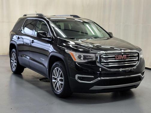 2019 GMC Acadia SLE-2