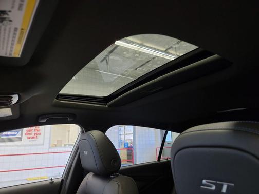 Moonstone Gray Metallic 2026 Buick Envista Sport Touring