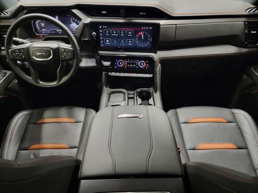 2025 GMC Sierra 3500 AT4