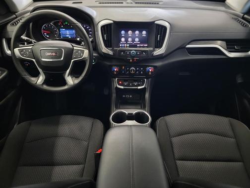 Summit White 2023 GMC Terrain SLE