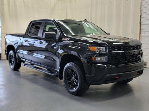 Black 2021 Chevrolet Silverado 1500 Custom Trail Boss