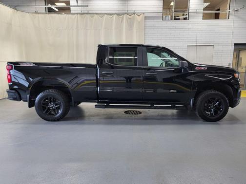 Black 2021 Chevrolet Silverado 1500 Custom Trail Boss