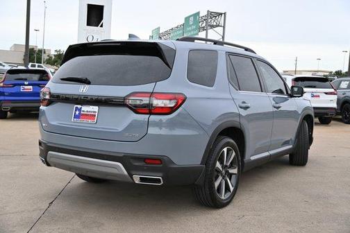 2025 Honda Pilot Elite