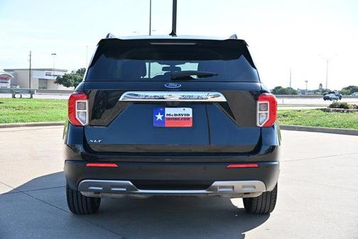 Black Metallic 2021 Ford Explorer XLT