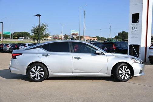 2021 Nissan Altima 2.5 S