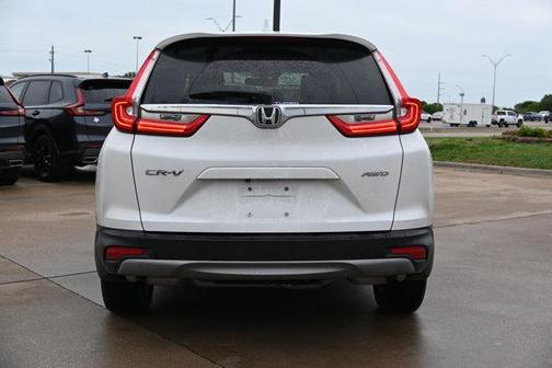 White 2019 Honda CR-V EX