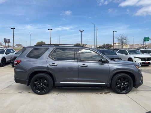2023 Honda Pilot Elite