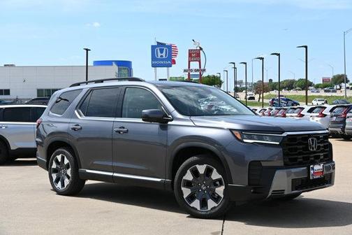 Modern Steel Metallic 2026 Honda Pilot Elite