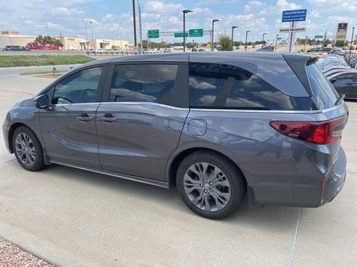 2025 Honda Odyssey Touring
