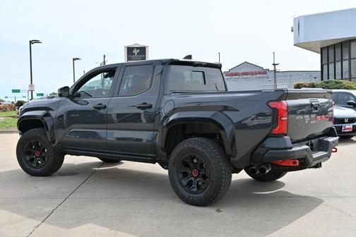 UNDERGROUND 2025 Toyota Tacoma Hybrid TRD PRO