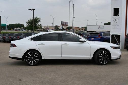 2024 Honda Accord Hybrid Touring
