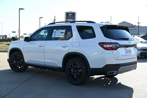 2025 Honda Pilot Touring+