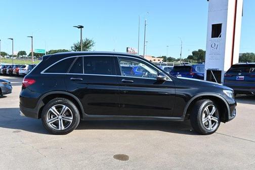 2016 Mercedes-Benz GLC-Class GLC 300