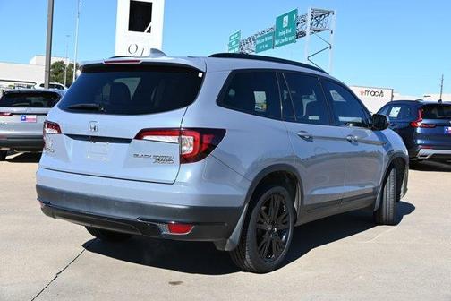 2022 Honda Pilot Black Edition