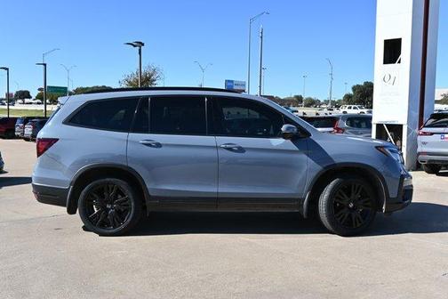 2022 Honda Pilot Black Edition