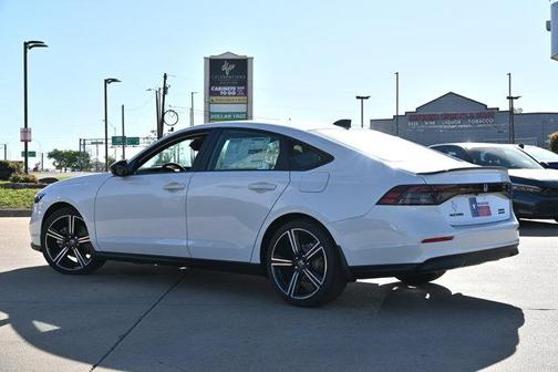 Platinum White Pearl 2026 Honda Accord Hybrid Sport