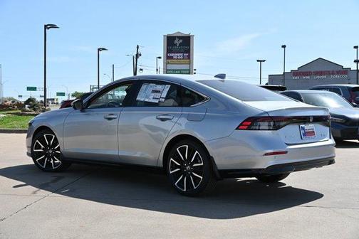 2025 Honda Accord Hybrid Touring