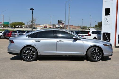 2025 Honda Accord Hybrid Touring