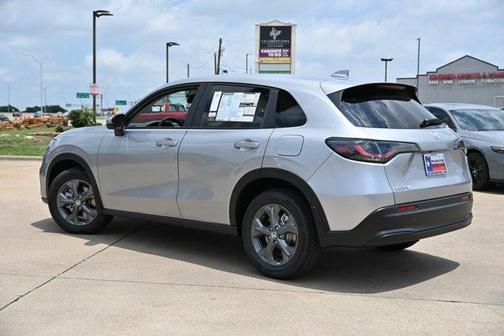 2026 Honda HR-V LX