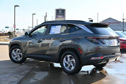 2022 Hyundai TUCSON SEL