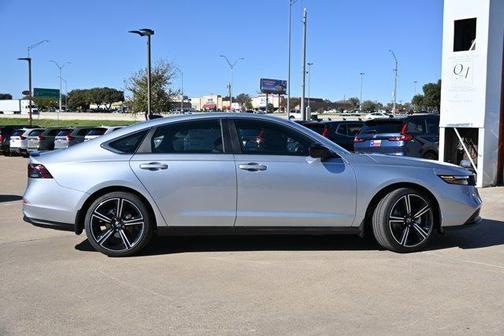 2025 Honda Accord Hybrid Sport