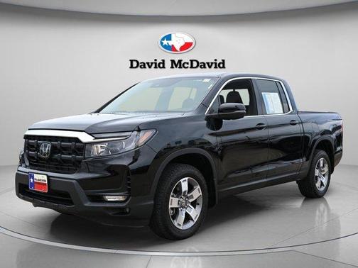 Crystal Black Pearl 2025 Honda Ridgeline RTL