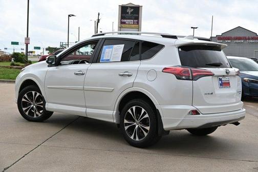 2017 Toyota RAV4 Platinum