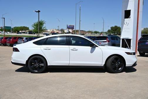2025 Honda Accord Hybrid Sport-L