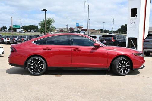 2025 Honda Accord Hybrid Touring