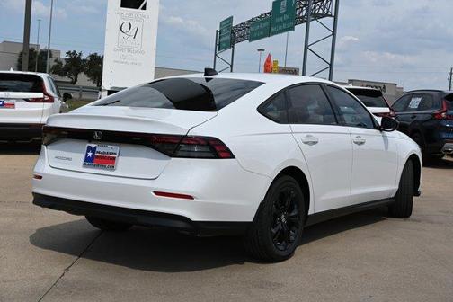 2025 Honda Accord SE